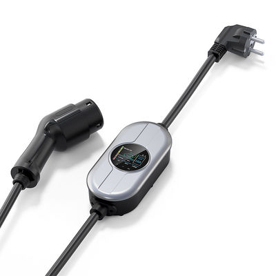 LCD 스크린과 전기자동차 충전소를 위한 7.36KW 맥스 32A 조정할 수 있는 유형 2 휴대용 EV 충전기